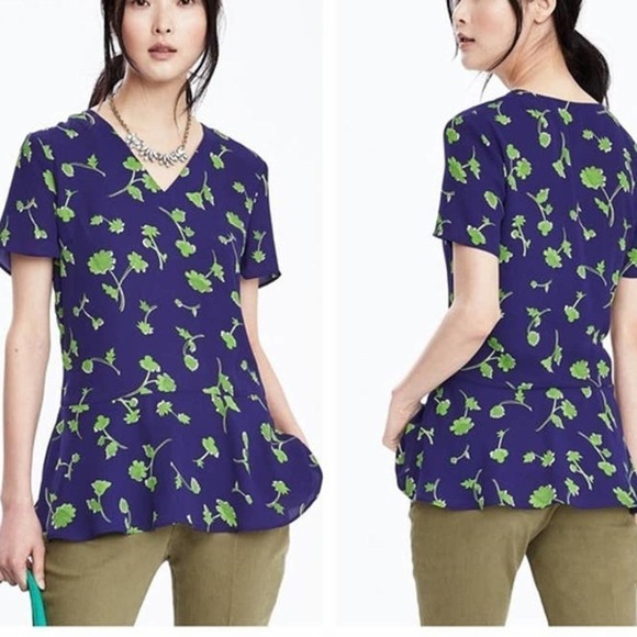 Banana Republic Blue Green Floral Peplum Blouse size XS - Picture 2 of 9